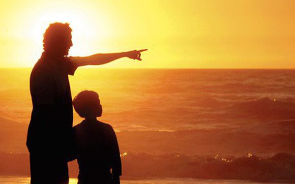 Bức thư xúc động người cha gửi con trai tuổi teen ham chơi điện tử