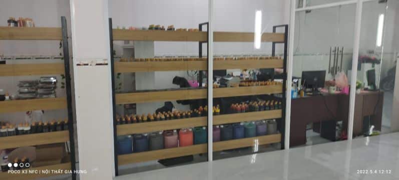 Kệ trưng bày sản phẩm shop khung sắt mặt gỗ GHTop-5425 14 Kệ trưng bày sản phẩm shop GHTop-5425 ván 688