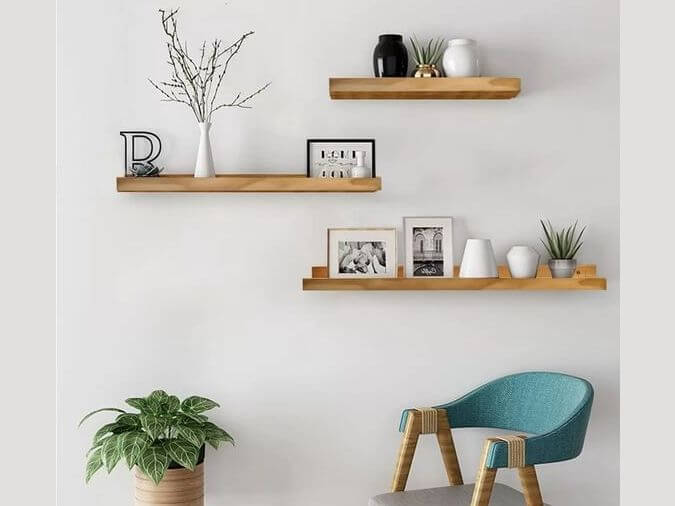 Sắm ngay loạt kệ trang trí phòng khách ‘đẹp ngất ngây’, ‘xịn chất’ ai cũng mê 8 Kệ gỗ treo tường hot trend “cân” mọi không gian phòng khách