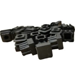 Bịt nhựa đầu sắt hộp vuông 16x16 SGH-2190