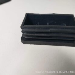 Nap nhua bit dau ong satthep hop 25x50 STD 1239 4