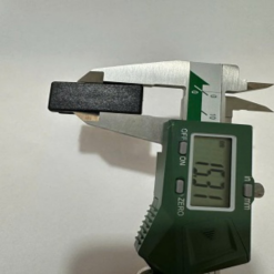 Nut nhua chu nhat 15x35 SGH 2225 2